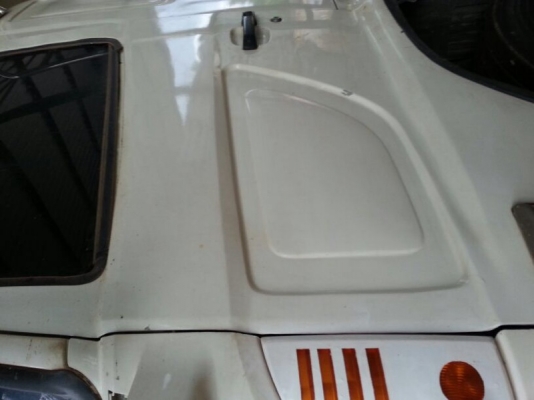 รถฮีโน่ 10 ล้อดั้ม 320 แรงม้า. ปี 49  สนใจติดต่อ 081 - 6079515