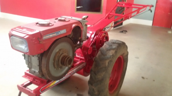 ขายเครื่อง อีที95 พร้อมโครง ริ้มจิมเส็ง สภาพพร้อมใช้งานราคาเป็นกันเอง