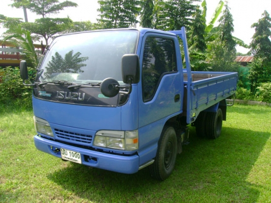 ISUZU NKR 66 E หัวการ์ตูน เครื่อง 4 HF1 120แรง ป้ายเล็กไม่ติดเวลา
