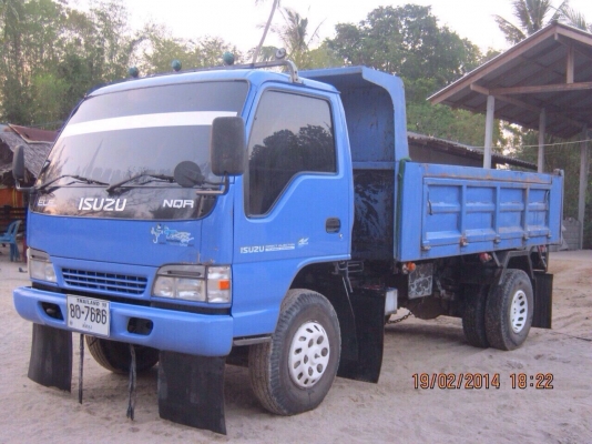 6ล้อดั้ม150แรง ISUZU NQR..รถสวย สภาพดีมาก ปี*2548 ห้างแท้ รถบ้าน...เดิมๆ