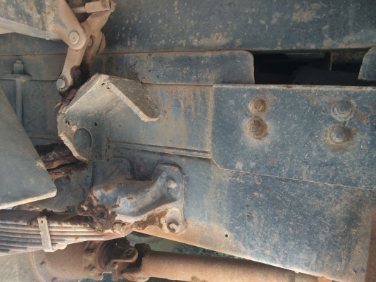 6ล้อดั้มหน้ายาว165แรง ISUZU เพลาเฟืองท้ายใหญ่ของ165 เครือง6ิBD1 มีเพาเวอร์ ดั้มสวย คัสซีดีสวยใช้ได้