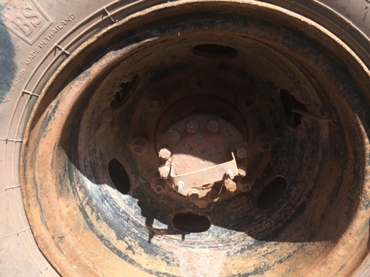 6ล้อดั้มหน้ายาว165แรง ISUZU เพลาเฟืองท้ายใหญ่ของ165 เครือง6ิBD1 มีเพาเวอร์ ดั้มสวย คัสซีดีสวยใช้ได้