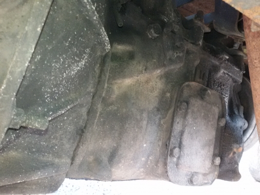 ขายเครื่อง ISUZU 4BD1 115 แรงม้า พร้อมเกียร์ เครื่องดี เกียร์ไม่มีหอน มีหลุด