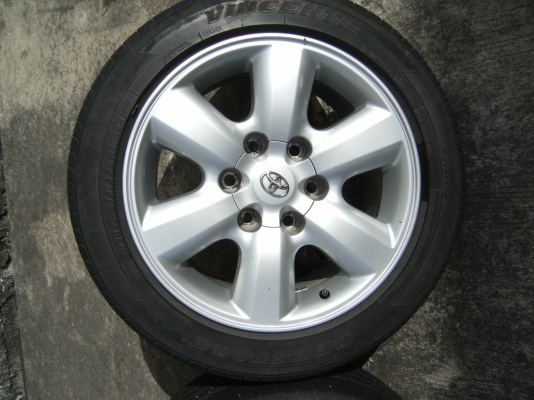 ล้อTOYOTA ล้อTOYOTA