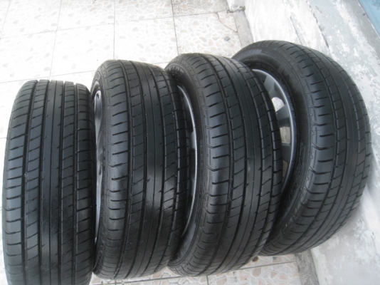 ขายล้อแม็กมือสอง Mitsu attrage 15" พร้อมยางปี13 สนใจติดต่อเล็กคลองสามครับ 081-3747940