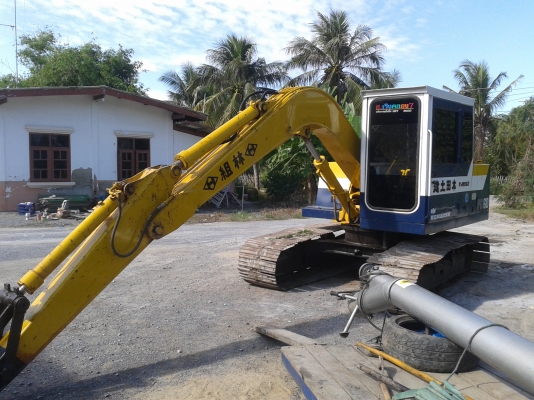 ด่วนครั๊บขายKOMATSU PC60-1 สภาพสวยมีแอร์ พร้อมคนขับ พร้อมลุย พร้อมใช้งาน