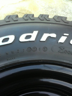 ขาย BF All 31R15 ปี12พร้อมล้อครับ