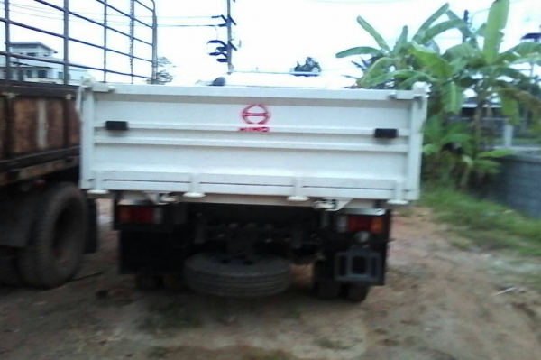 6ล้อดั้ม136แรง ปี*2556 ไมล์1500กม. รถสภาพใหม่ HINO DUTRO...ดั้มยาวแค่3.20ม ตัดจะวางเครน
