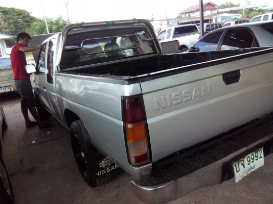 นิสสัน บิ้กเอ็ม เพาเวอโรงงาน ล้อแมก สภาพพร้อมใช้ นิสสัน บิ้กเอ็ม เพาเวอโรงงาน ล้อแมก สภาพพร้อมใช้