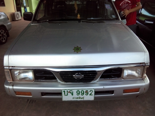 นิสสัน บิ้กเอ็ม เพาเวอโรงงาน ล้อแมก สภาพพร้อมใช้