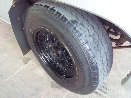 นิสสัน บิ้กเอ็ม เพาเวอโรงงาน ล้อแมก สภาพพร้อมใช้ นิสสัน บิ้กเอ็ม เพาเวอโรงงาน ล้อแมก สภาพพร้อมใช้