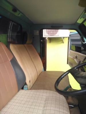 ISUZU  NKR 88แรง  ปี33 ยกหัวได้ เกรียร์ยาว