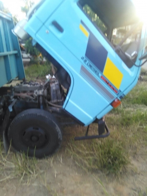 ISUZU  NKR 88แรง  ปี33 ยกหัวได้ เกรียร์ยาว