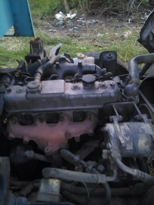 ISUZU  NKR 88แรง  ปี33 ยกหัวได้ เกรียร์ยาว