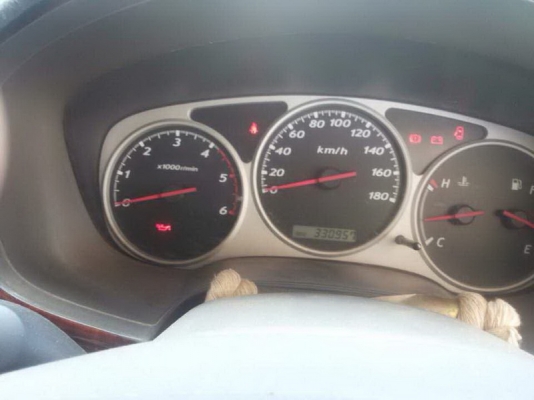 คนรัก 4wd 4ประตู ปี 47 3.0 AB ABS คนรัก 4wd 4ประตู ปี 47 3.0 AB ABS