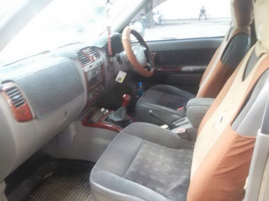 คนรัก 4wd 4ประตู ปี 47 3.0 AB ABS คนรัก 4wd 4ประตู ปี 47 3.0 AB ABS