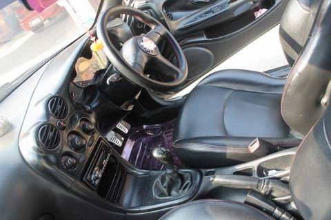 ขาย Hyundai Tiburon สีขาว สภาพดี ขาย Hyundai Tiburon สีขาว สภาพดี