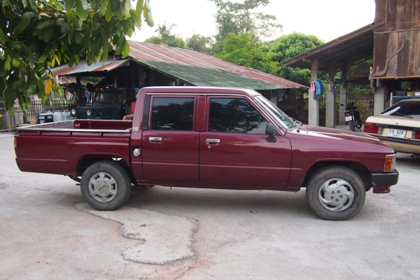 ขายถูก ln56 (hero) 4ประตูสภาพสวย รถเดิมเชียงใหม่ ราคา 75,000.- (ที่เชียงใหม่) ขายถูก ln56 (hero) 4ประตูสภาพสวย รถเดิมเชียงใหม่ ราคา 75,000.- (ที่เชียงใหม่)