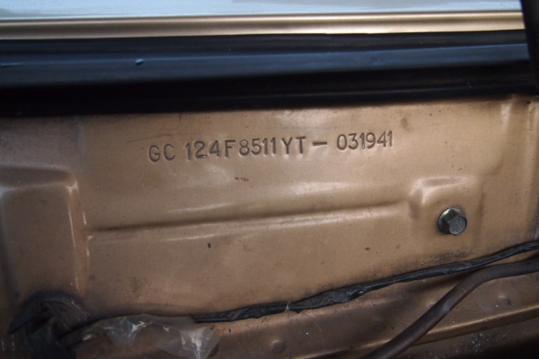 ลดราคา mazda 626 สภาพสวย 26,000.- (ที่เชียงใหม่) ลดราคา mazda 626 สภาพสวย 26,000.- (ที่เชียงใหม่)