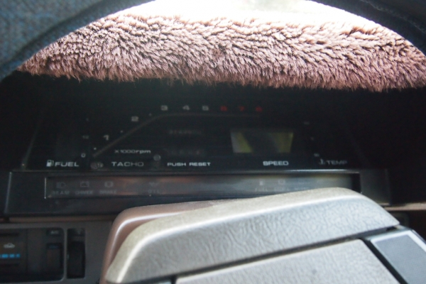 ลดราคา mazda 626 สภาพสวย 26,000.- (ที่เชียงใหม่) ลดราคา mazda 626 สภาพสวย 26,000.- (ที่เชียงใหม่)