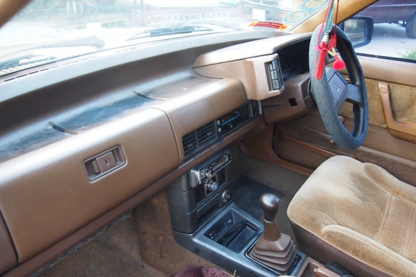 ลดราคา mazda 626 สภาพสวย 26,000.- (ที่เชียงใหม่) ลดราคา mazda 626 สภาพสวย 26,000.- (ที่เชียงใหม่)