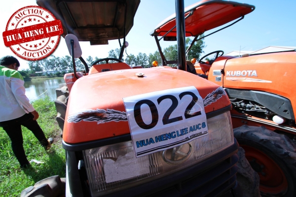 AUC 8 Code 022 แทรกเตอร์ kubota l4508 ราคา เริ่มต้นการประมูล 160,000 บาท