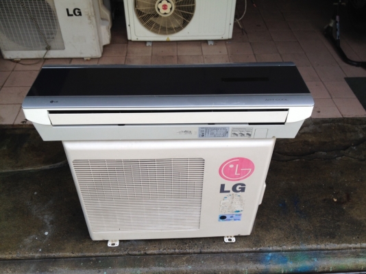 **** ขายแอร์ LG 12500 BTU ตัว TOP ****