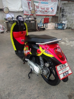 Scoopy-i สีชมพู-ดำ (ล้อแม็ก) สภาพนางฟ้า สวยๆราคาถูกครับ