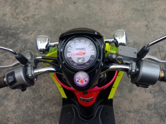 Scoopy-i สีชมพู-ดำ (ล้อแม็ก) สภาพนางฟ้า สวยๆราคาถูกครับ