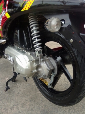 Scoopy-i สีชมพู-ดำ (ล้อแม็ก) สภาพนางฟ้า สวยๆราคาถูกครับ