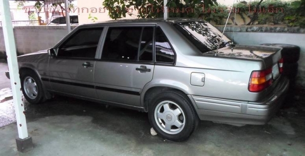 Volvo 940 ขายด่วนครับ รถไม่มีผุเลยครับเบาะหนังแท้