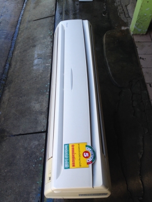 **** ขายแอร์ DAIKIN 12500 BTU สภาพสวย ****