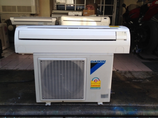 **** ขายแอร์ DAIKIN 12500 BTU สภาพสวย ****