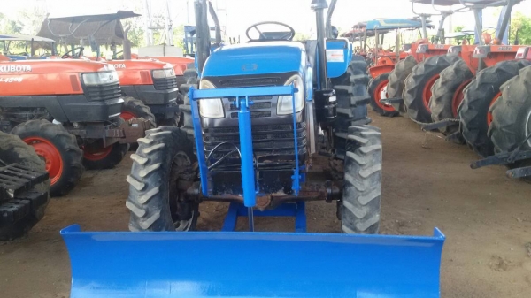 ขายด่วน ! รถไถแชมป์ 4548สภาพดีเยี่ยม ราคาเป็นกันเอง ต่อลองได้ครับ