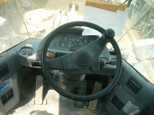 รถตักล้อยาง Komatsu WA150 รถเก่านอก นำเข้าจากญี่ปุ่น พร้อมใช้งาน ระบบไฟฟ้าครบ