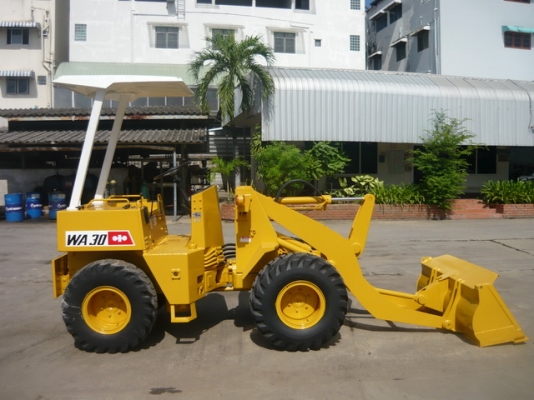 รถตักล้อยาง ขนาดครึ่งคิว Komatsu WA30 รถเก่านอกนำเข้าจากญีปุ่น พร้อมใช้งาน รถตักล้อยาง ขนาดครึ่งคิว Komatsu WA30 รถเก่านอกนำเข้าจากญีปุ่น พร้อมใช้งาน