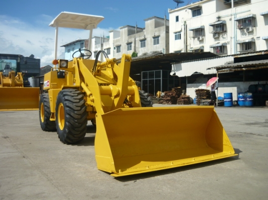 รถตักล้อยาง ขนาดครึ่งคิว Komatsu WA30 รถเก่านอกนำเข้าจากญีปุ่น พร้อมใช้งาน รถตักล้อยาง ขนาดครึ่งคิว Komatsu WA30 รถเก่านอกนำเข้าจากญีปุ่น พร้อมใช้งาน