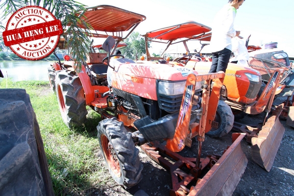 AUC 8 Code 023 แทรกเตอร์ kubota l4508DI ราคา เริ่มต้นการประมูล 205,000 บาท