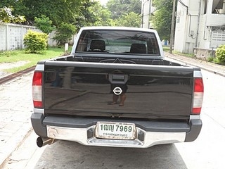 NISSAN BIGM FRONTIER1-2 KING CAB 3.0 ZDi MT ปี 2002 ขายถูก T.086-527-9533