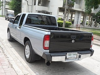 NISSAN BIGM FRONTIER1-2 KING CAB 3.0 ZDi MT ปี 2002 ขายถูก T.086-527-9533