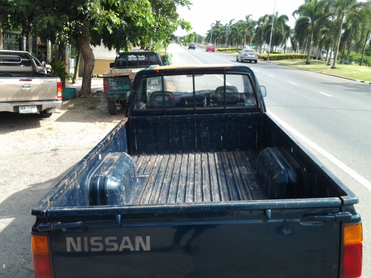 NISSAN BIGM เครื่องBD25ฝาแดง สภาพสวยๆ พร้อมวิ่งใช้งาน NISSAN BIGM เครื่องBD25ฝาแดง สภาพสวยๆ พร้อมวิ่งใช้งาน