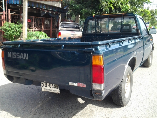 NISSAN BIGM เครื่องBD25ฝาแดง สภาพสวยๆ พร้อมวิ่งใช้งาน NISSAN BIGM เครื่องBD25ฝาแดง สภาพสวยๆ พร้อมวิ่งใช้งาน