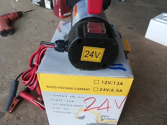 ปั้ม dc 12v.ใช้สูบน้ำมัน สูบน้ำใช้แรงเร็ว ของใหม่ใช้ทนๆ เก็บเงินปลายทางได้ มีคลิปทดสอบ ปั้ม dc 12v.ใช้สูบน้ำมัน สูบน้ำใช้แรงเร็ว ของใหม่ใช้ทนๆ เก็บเงินปลายทางได้ มีคลิปทดสอบ