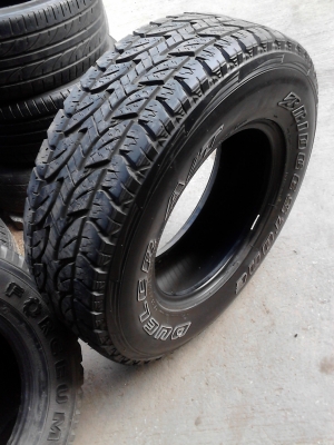 245/75R16 BRIDGESTONE DUELER A/T  มี 1 เส้น  TEL.081-427-3941