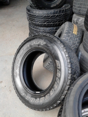 245/75R16 BRIDGESTONE DUELER A/T  มี 1 เส้น  TEL.081-427-3941