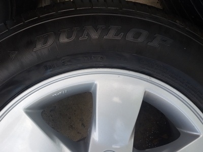 ขายล้อแม็กISUZU GOLD series16 พร้อมยางปี215/65/16 ปี13 4 ล้อ ขายล้อแม็กISUZU GOLD series16 พร้อมยางปี215/65/16 ปี13 4 ล้อ