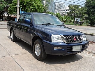 MITSUBISHI STRADA MEGACAB GLX 2.8 MT ปี 2004 จัดไฟแนนซ์ได้ ไม่ต้องมีคนค้ำ T.086-527-9533