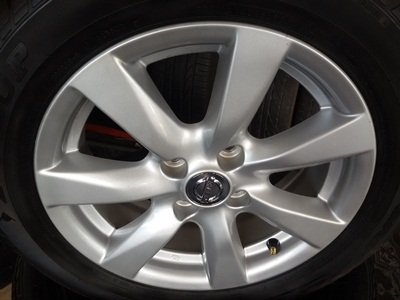 ขายล้อแม็กNISSAN ALMERA VL (รุ่นTOP) พร้อมยาง 4 ล้อ