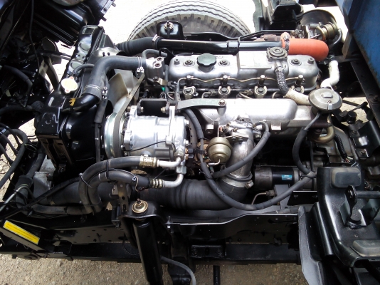 4 ล้อบรรทุก  *ไม่ติดเวลา*  ISUZU  *Euro.2*  NKR 100 แรงม้า+Turbo+Inter  *ยาว 3.20 ม.* รถสวยจริง * รถห้างแท้ * มีเล่มพร้อมโอน *