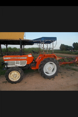 มาแล้วน๊า Kubota L2402 DT 24 แรง พวงมาลัยเพาวเวอร์ ไม่ต้องเผาหัว ติดง่าย มีพาน 1 พวง สนใจติดต่อ0899638932